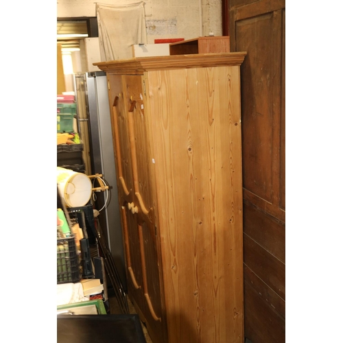 621 - DOUBLE DOOR PINE WARDROBE