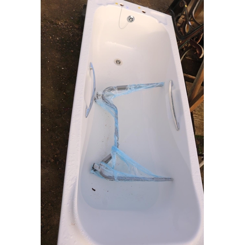 69 - BATH WITH METAL LEGS