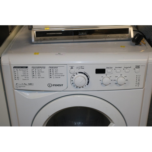 92 - INDESIT WASHING MACHINE - WARRANTED UNTIL 12 NOON TUESDAY FOLLOWING THE ABOVE SALE