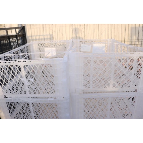 15 - 20 X WHITE CRATES