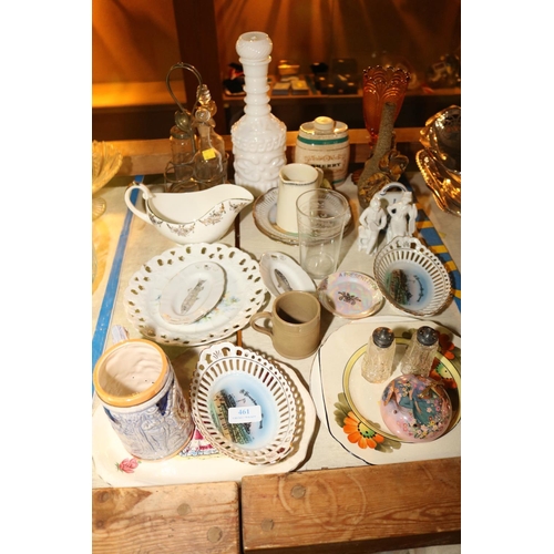 461 - 2 BOXES OF VARIOUS CHINA/COLLECTABLES