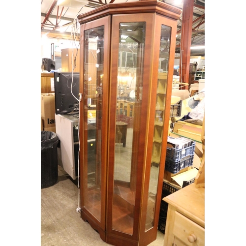 481 - FULL LENGTH MIRROR BACK GLASS DISPLAY CABINET