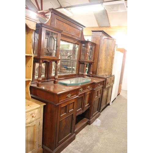 483 - MAHOGANY SIDEBOARD WITH MIRROR