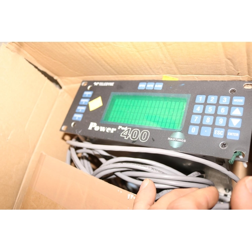 137 - TELEDYNE THPS-400-230 POWER POD400 HASTINGS & 3 FLOW CONTROLLERS WITH CABLES