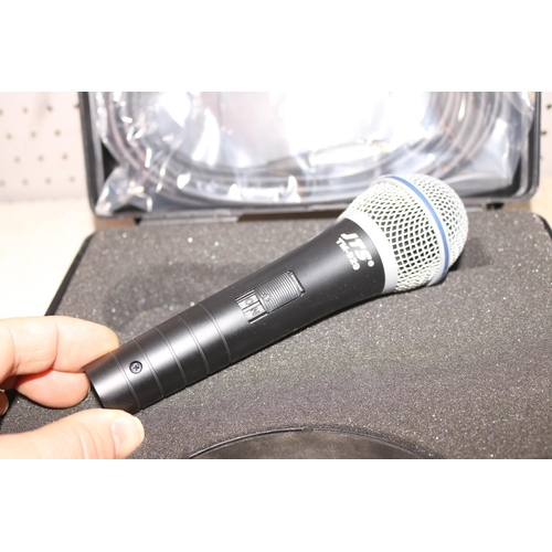 140 - JTS MICROPHONE