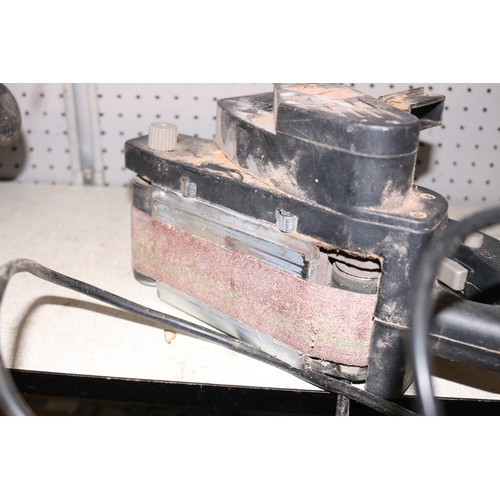 158 - ELECTRIC BELT SANDER - WARRANTED UNTIL 12 NOON TUESDAY FOLLOWING THE ABOVE SALE