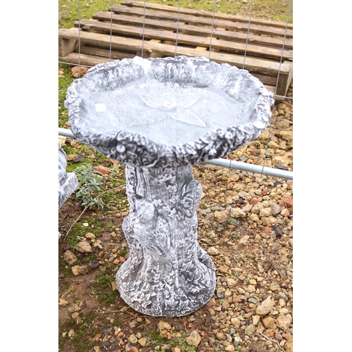 18 - KINGFISHER BIRD BATH