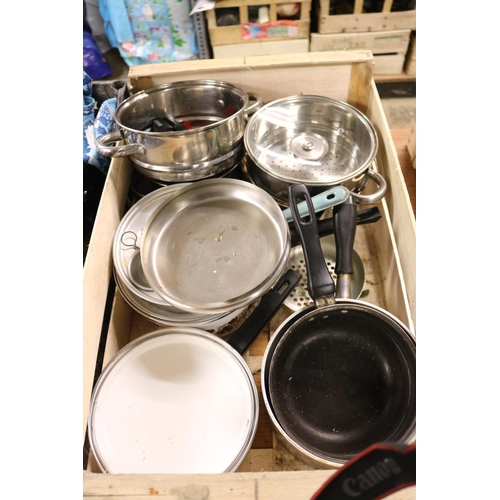 201 - 8 BOXES OF KITCHEN WARE