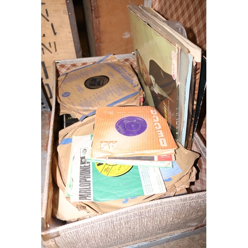 226 - SUITCASE WITH RECORDS