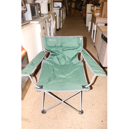 308 - 2 GREEN FOLDING PICNIC CHAIRS