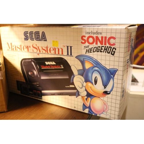 427 - SEGA MASTER SYSTEM II, INCLUDES SONIC THE HEDGEHOG & 15 GAMES