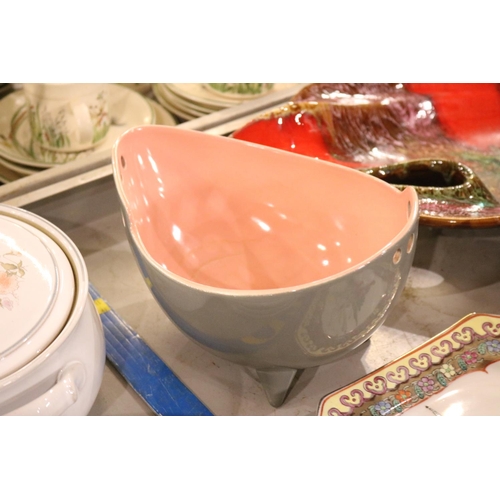 453 - 4 LARGE DISHES