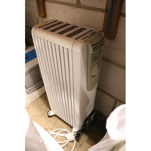 95 - DELONGHI ELECTRIC RADIATOR, HEATER & HEATED UNER BLANKET - WARRANTED UNTIL 12 NOON TUESDAY FOLLOWING... 