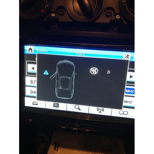 133 - VW CAR MULTIMEDIA PLAYER