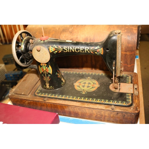 291 - OAK CASED SINGER SEWING MACHINE