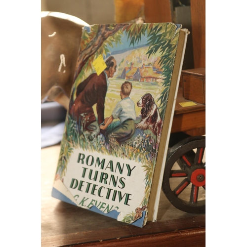 376 - ROMANY CARAVAN & HORSE, PLUS RELATED BOOKS