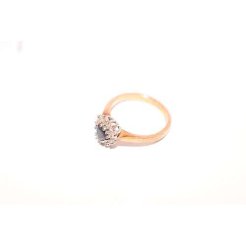 421 - 9CT HEART SHAPED RING - 2.4GMS