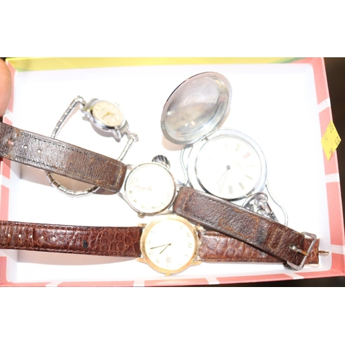 426A - TRAY WITH 3 WATCHES/SEKONDA POCKET WATCH