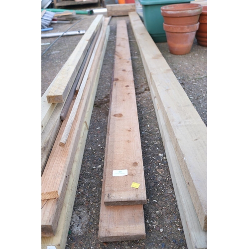 46 - 2 X LENGTHS OF TIMBER 3 X 1/2