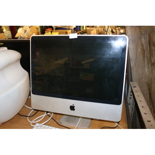 66 - APPLE MAC COMPUTER - WARRANTED UNTIL NOON TUES FOLLOWING THE ABOVE SALE