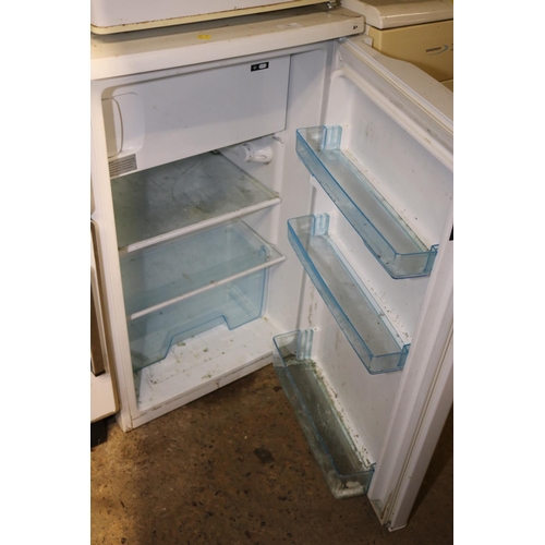 76 - LEC FRIDGE - WARRANTED UNTIL 12 NOON TUESDAY FOLLOWING THE ABOVE SALE