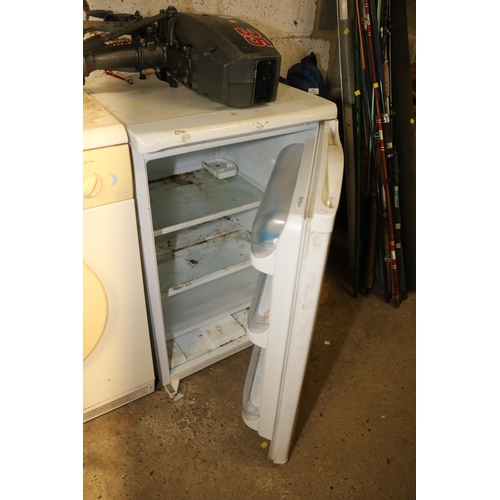 79 - HOTPOINT FRIDGE - WARRANTED UNTIL NOON TUES FOLLOWING THE ABOVE SALE