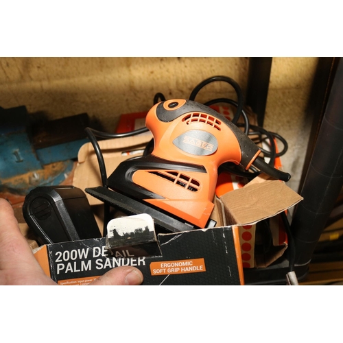 90 - JIGSAW & DETAIL PALM SANDER - WARRANTED UNTIL NOON TUES FOLLOWING THE ABOVE SALE