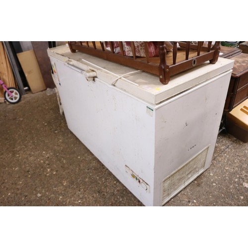 267 - CHEST FREEZER - WARRANTED UNTIL 12 NOON TUESDAY FOLLOWING THE ABOVE SALE