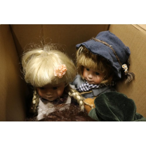 282 - COLLECTABLE DOLLS