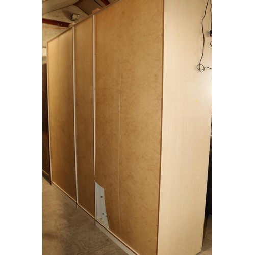 624 - LARGE MODERN WARDROBE