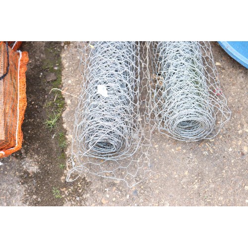 81 - 2 rolls of wire netting