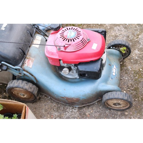 89 - Honda 12Y lawnmower