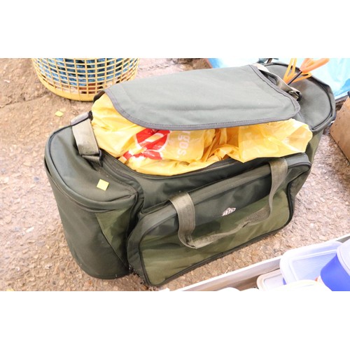 128A - Green fishing, holdall, including bait, tubs, etc