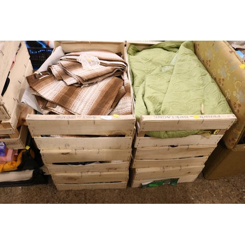 209 - Six boxes of various linen