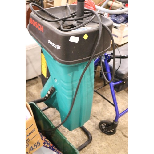 212 - Bosch 2000 Garden shredder - warranted until 12 noon, Tuesday, following the above sale