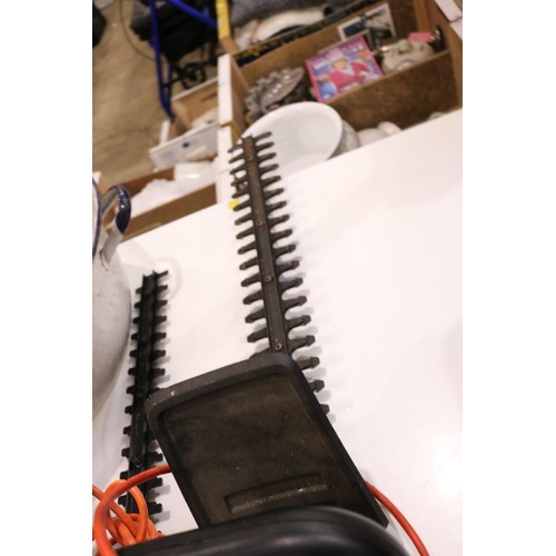 221 - 2 x black and decker hedge cutters - warranted until noon Tues following the above sale