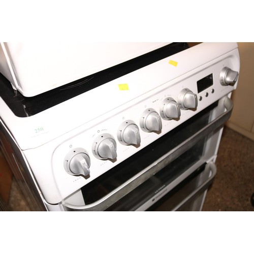 250 - Hotpoint ultima electric cooker - to be installed by a qualified electrician