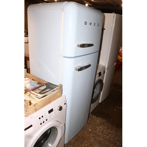 263 - Smeg light blue fridge/freezer - warranted until 12 noon Tuesday following the above sale