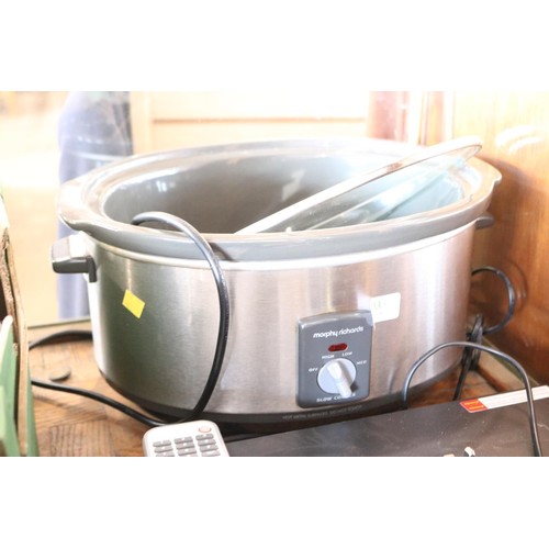 333 - Morphy Richards slow cooker (large) - warranted until 12 noon Tuesday following the above sale