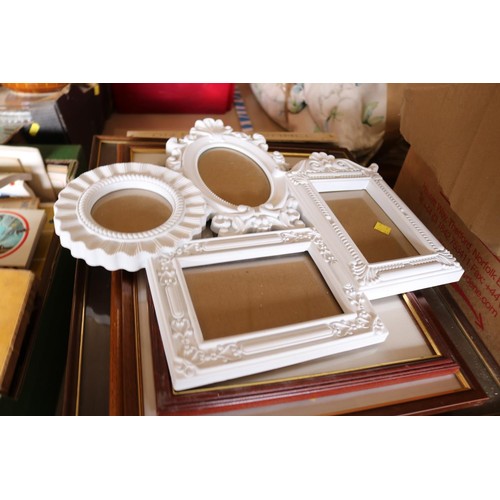 362 - Box of various frames & framed picture