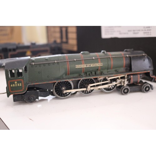 367 - Old Hornby model train items