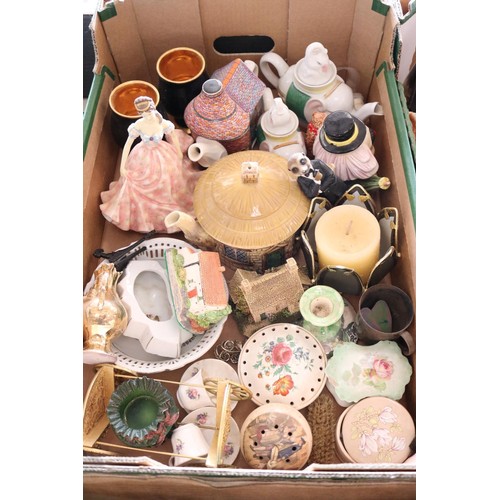 373 - 7 boxes of ornaments