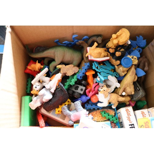 377 - Vintage retro small toys