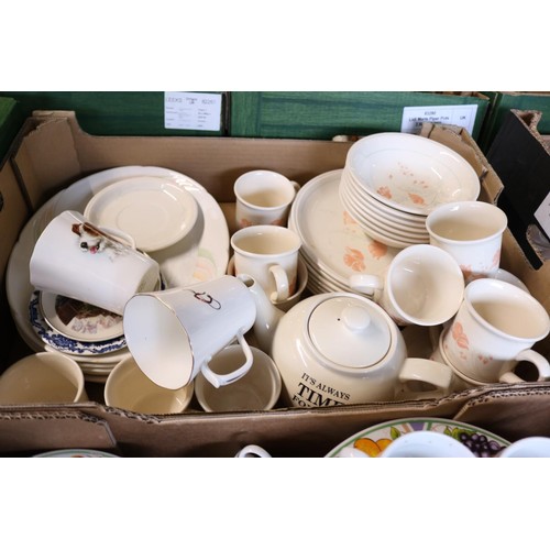 386 - 4 boxes of various dinner ware