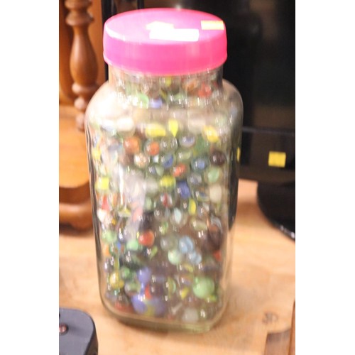 406 - Jar of marbles