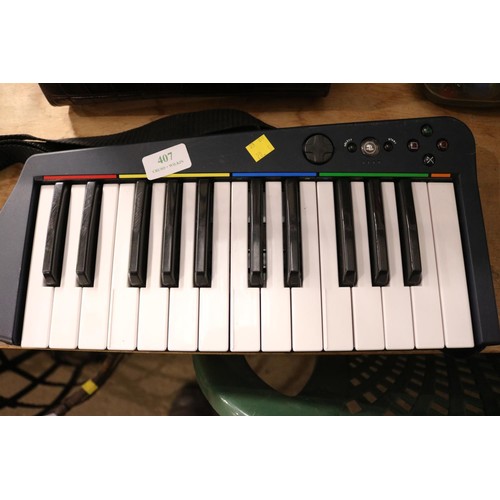 407 - Playstation bluetooth keyboard guitar