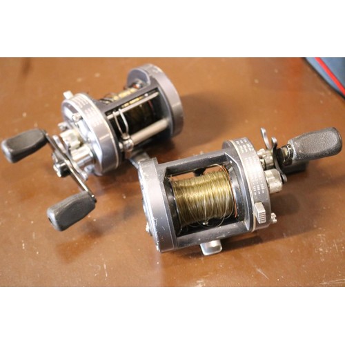 428 - 2 x millionaire Daiwa The fishing reels in case