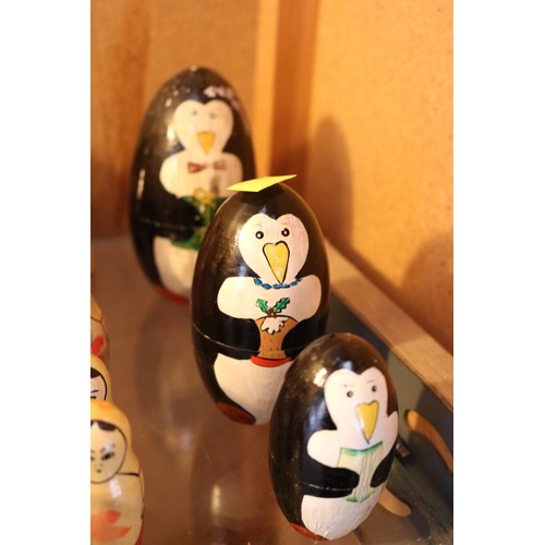 490 - Collection of Russian dolls