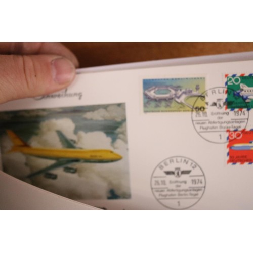 524 - World Vatican postacrds & fdc covers