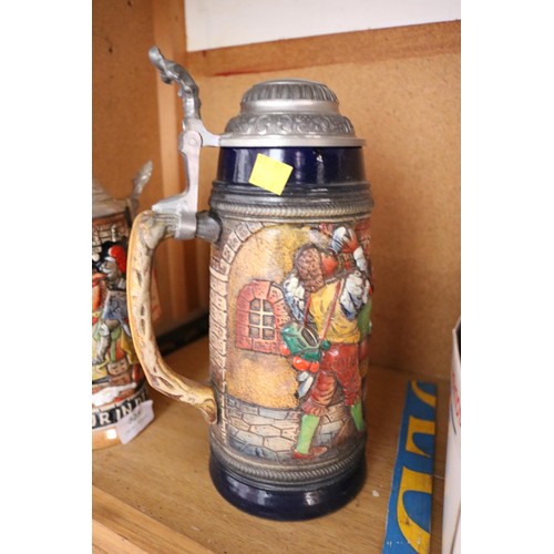 525 - Beer stein x 2